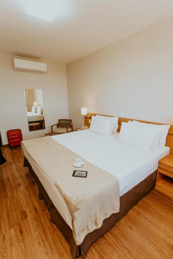 Vitoria Praia Hotel 外观 照片