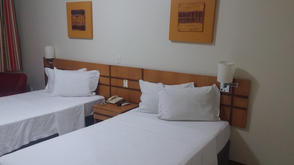 Vitoria Praia Hotel 外观 照片